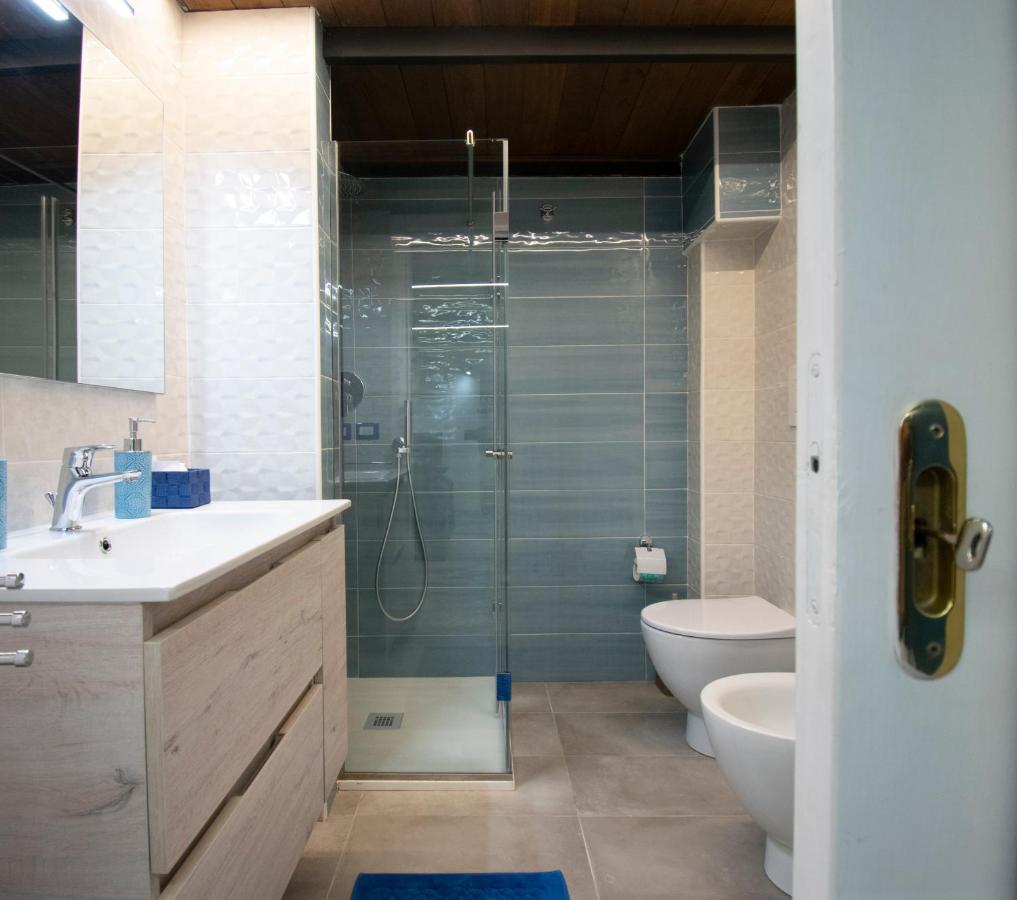 Tom Apartments Νάπολη Εξωτερικό φωτογραφία