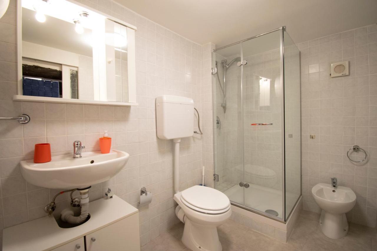 Tom Apartments Νάπολη Εξωτερικό φωτογραφία